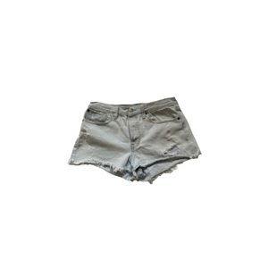 Levi’s Light Denim Shorts - Women’s Size 30